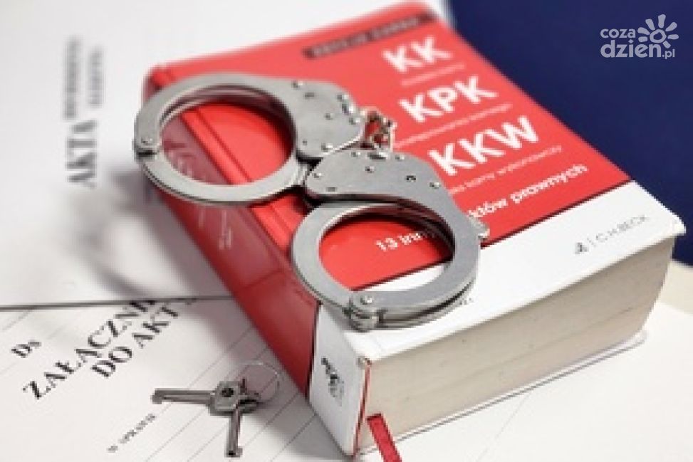 Kontrola drogowa w Tarnobrzegu. Trzech mężczyzn zatrzymanych z narkotykami