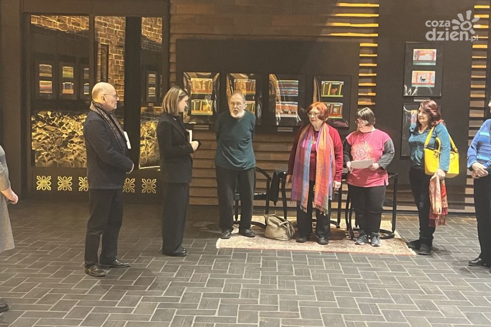 Rysunki Celi i rozmowa o książce. Spotkanie w sandomierskim Widnokręgu