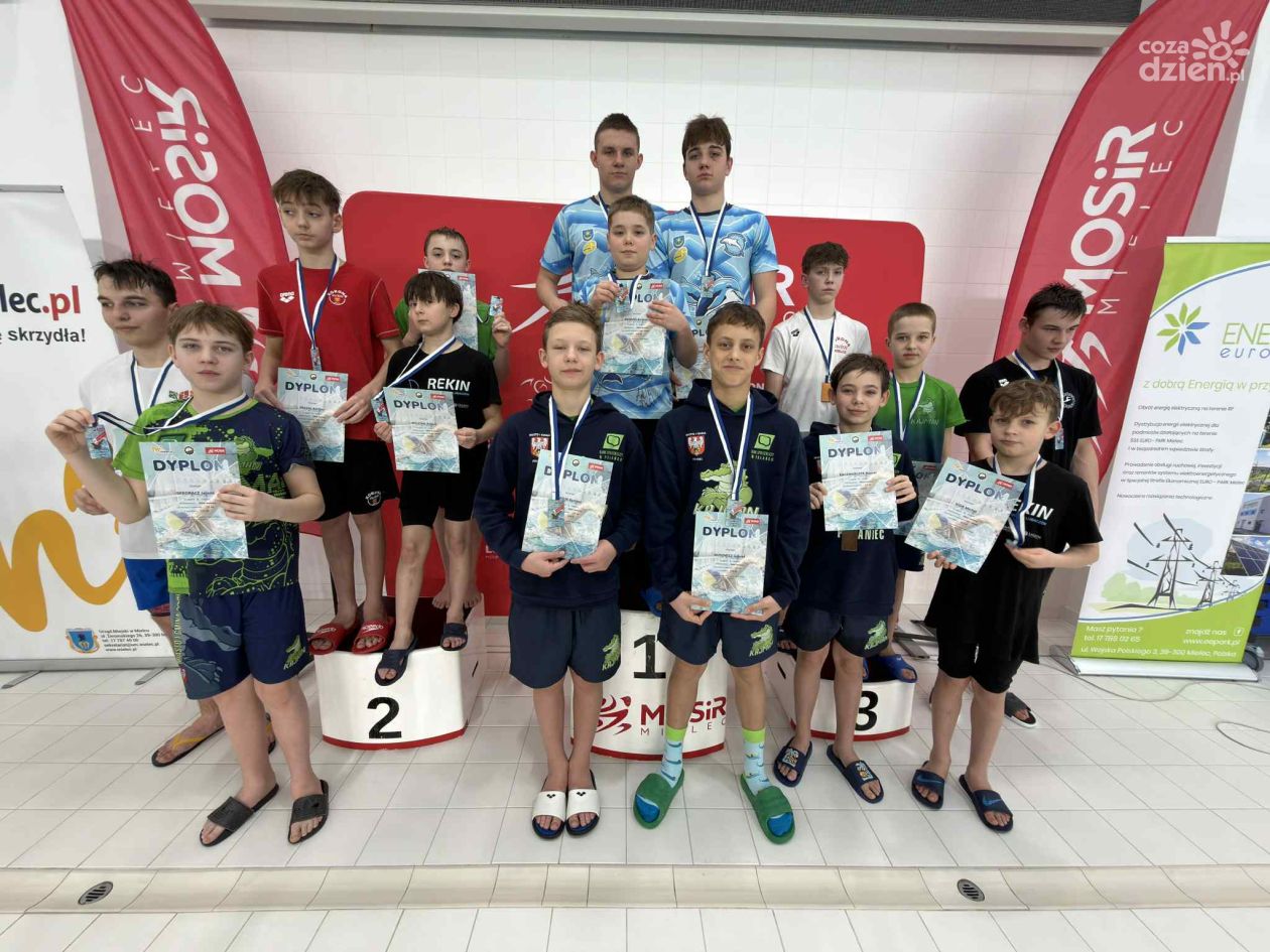 Pływacy Kajmana Połaniec z mocnym otwarciem sezonu