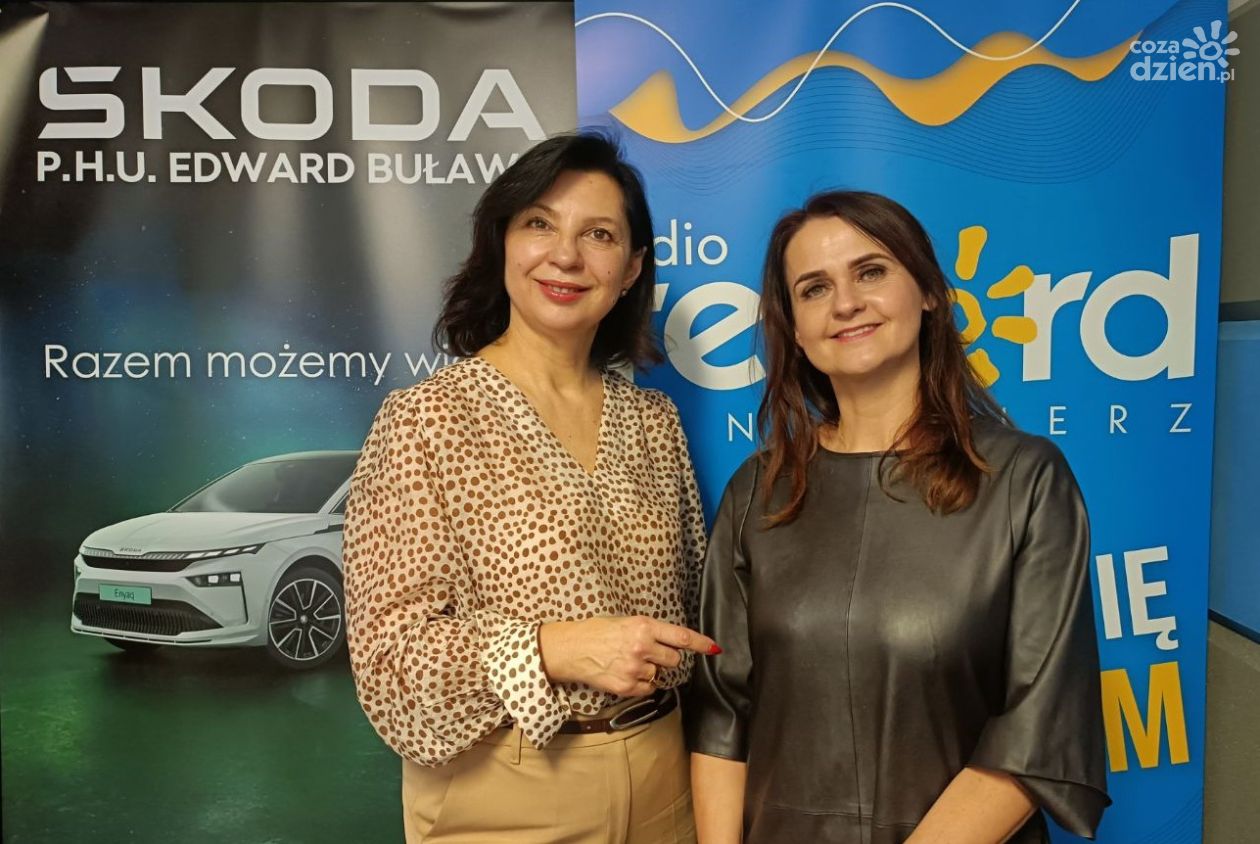 Korczyńska-Sapielak & Forc: Na jednej przestrzeni się uczą i bawią