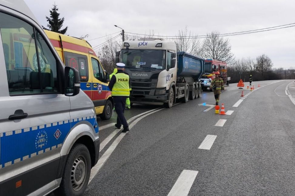 Kolizja na krajowej „dziewiątce” w Klimontowie