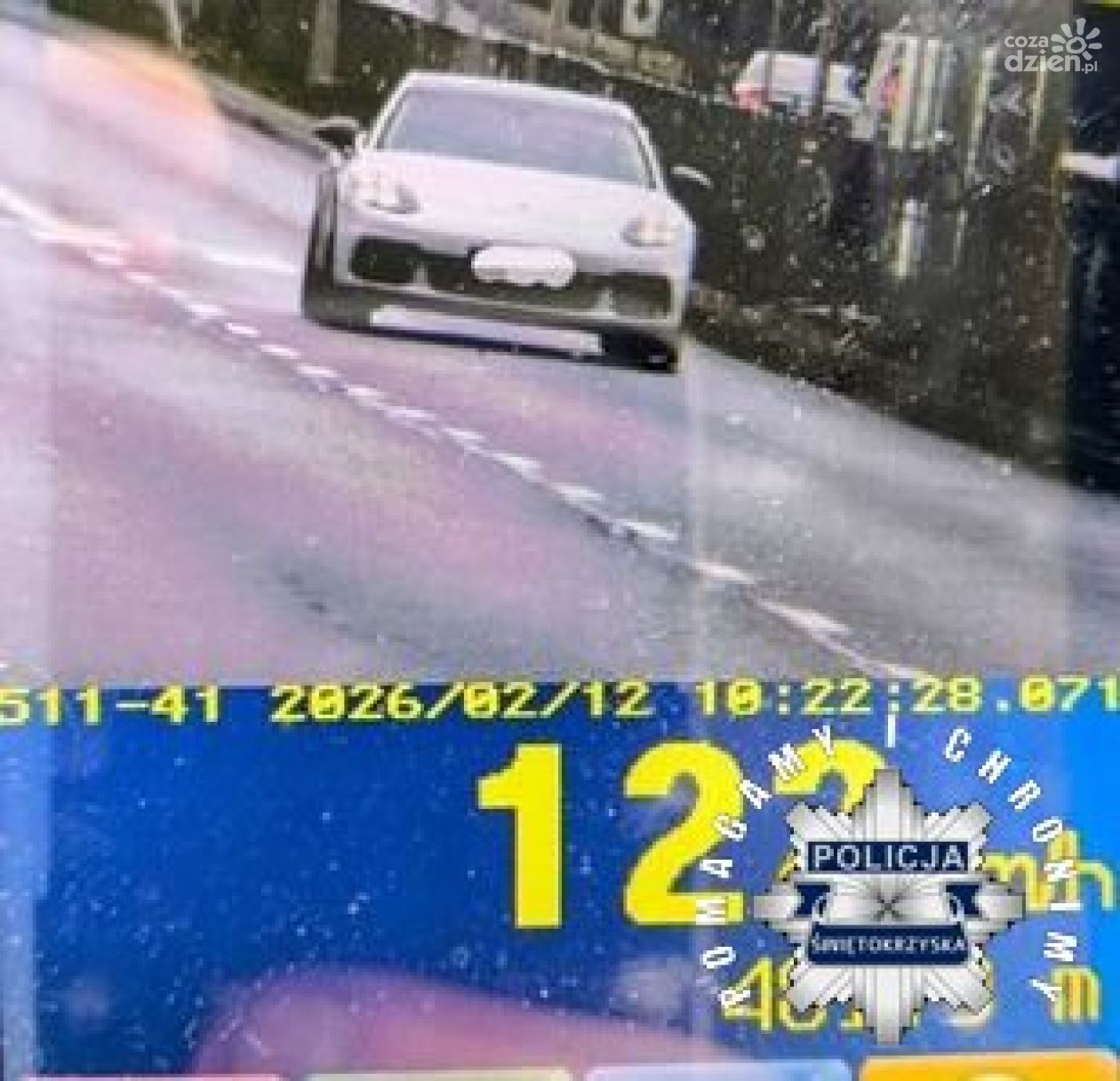 122 km/h w terenie zabudowanym. 38-latek stracił prawo jazdy, sprawa trafi do sądu