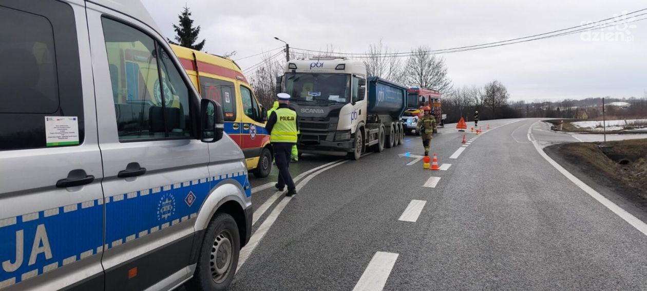 Kolizja na krajowej „dziewiątce” w Klimontowie