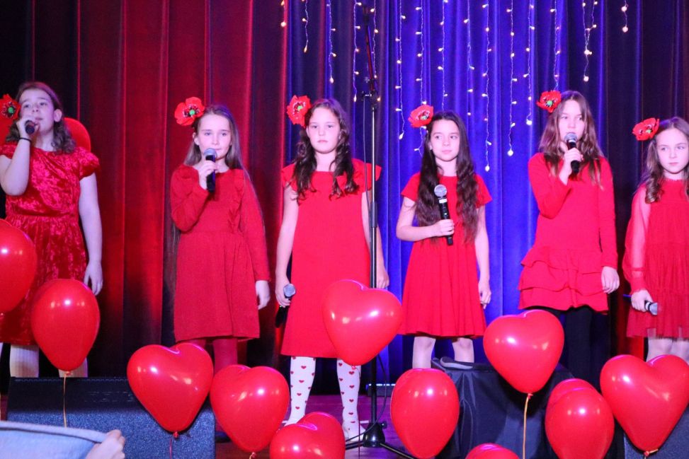 Walentynkowy koncert w Gorzyczanach i zbiórka dla 10-letniej Karolinki