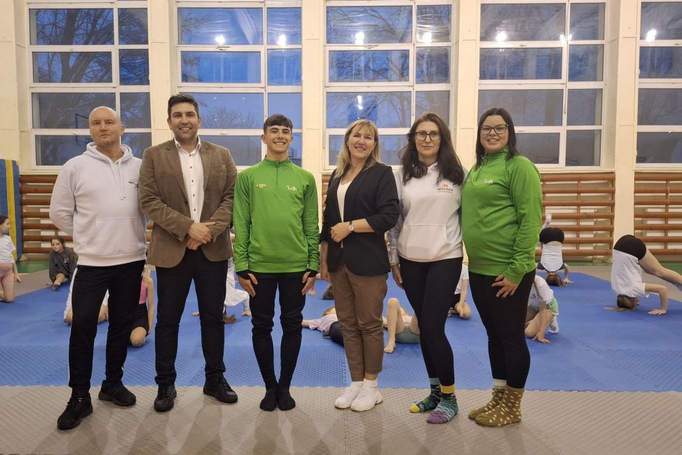 Międzynarodowy trening w Sandomierzu. Hiszpańscy trenerzy poprowadzili zajęcia w ZSTiO