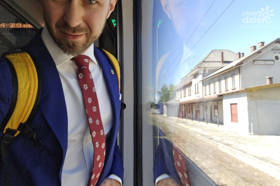 „Siarkowiec” na torach? Mieszkańcy chcą pociągu z nazwą nawiązującą do historii regionu