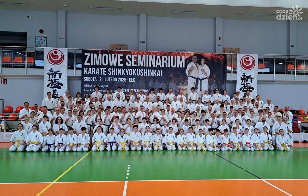 Zawodnicy Sandomierskiego Klubu Karate na seminarium w Ełku