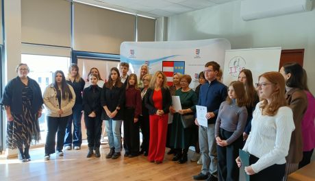 Oliwia „Orłem Ortografii” w powiecie sandomierskim