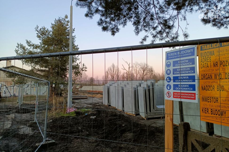 Modernizacja linii kolejowych nr 25, 74 i 78 – inwestycja warta blisko miliard złotych