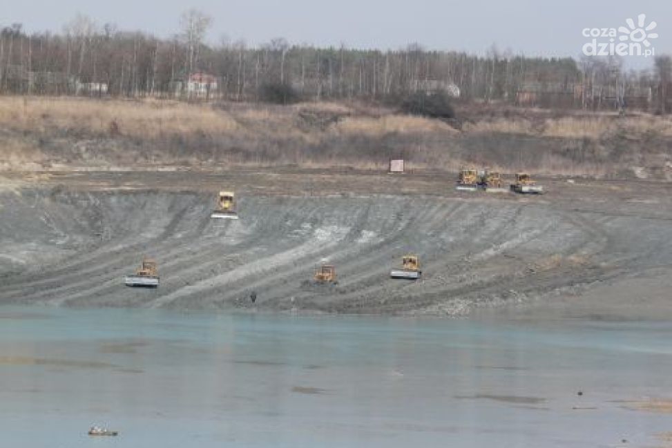 Rząd zapowiada ekspertyzę w sprawie wyrobiska po kopalni siarki „Piaseczno”