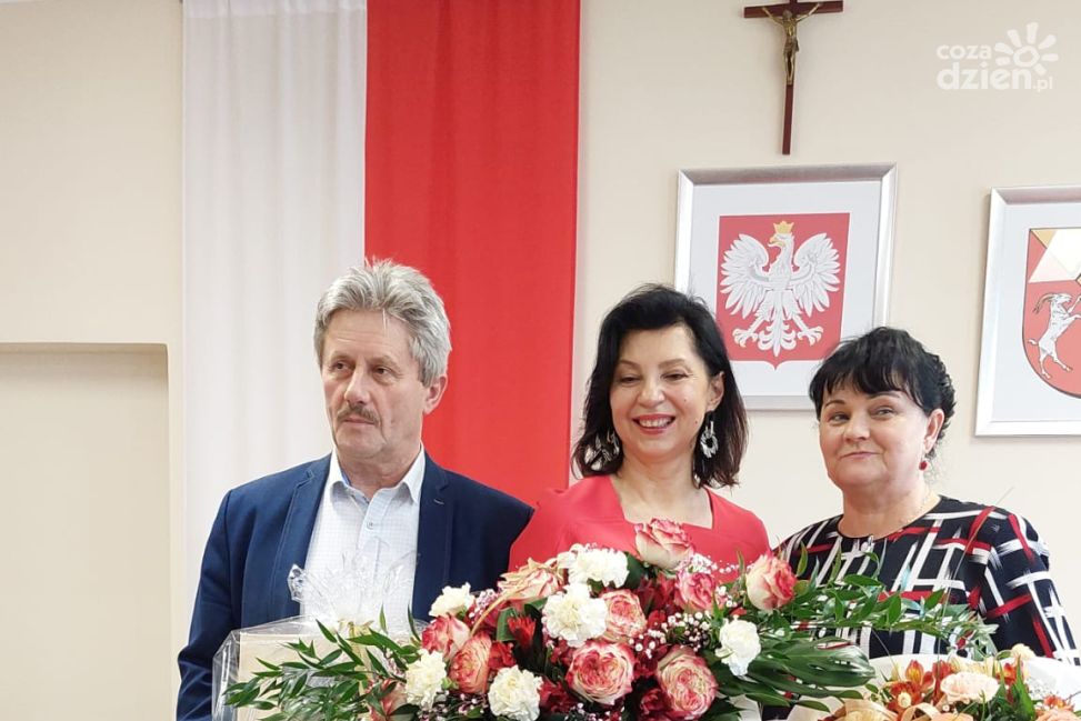 Pożegnanie wieloletniej dyrektor oświaty w gminie Dwikozy