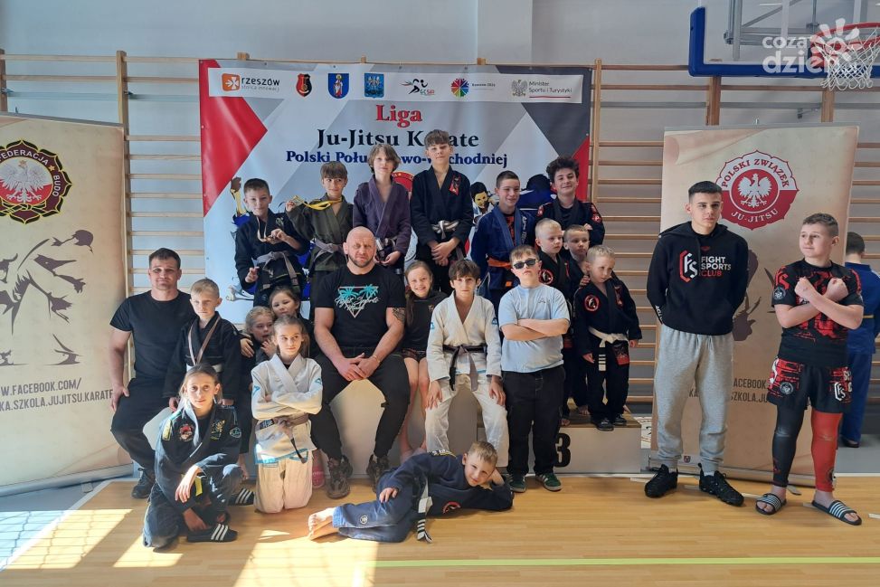 Grad medali dla sandomierskiej Fabryki Ruchu na Lidze Jiu-Jitsu Polski Południowo-Wschodniej