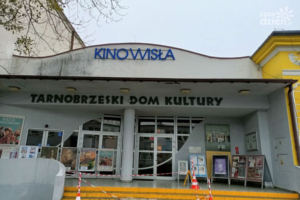 Ruszył remont Tarnobrzeskiego Domu Kultury. Będzie nowoczesna sala kinowa i widowiskowa