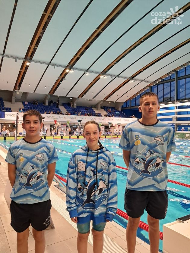 Cztery medale pływaków UKS „Delfin” Tarnobrzeg w Warszawie