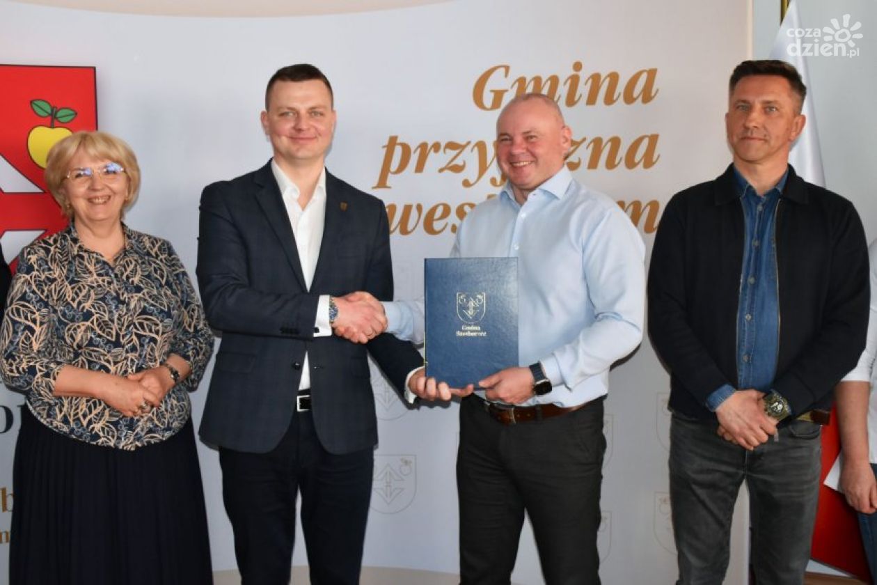 Nowy żłobek w Chobrzanach. Gmina Samborzec podpisała umowę na inwestycję