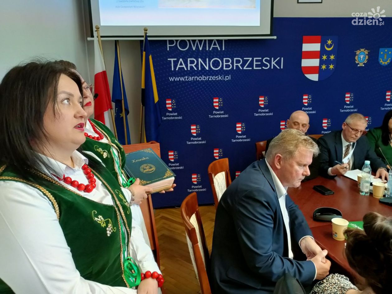 Wsparcie dla KGW wzmacnia lokalne społeczności. Spotkanie w Tarnobrzegu