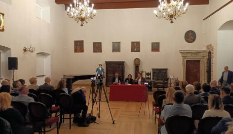 Debata o przyszłości Sandomierza: doświadczenia prezydentów Starachowic i Tarnobrzega