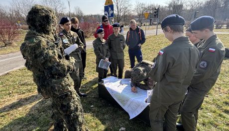 Plener wojskowy nad Wisłą w Tarnobrzegu