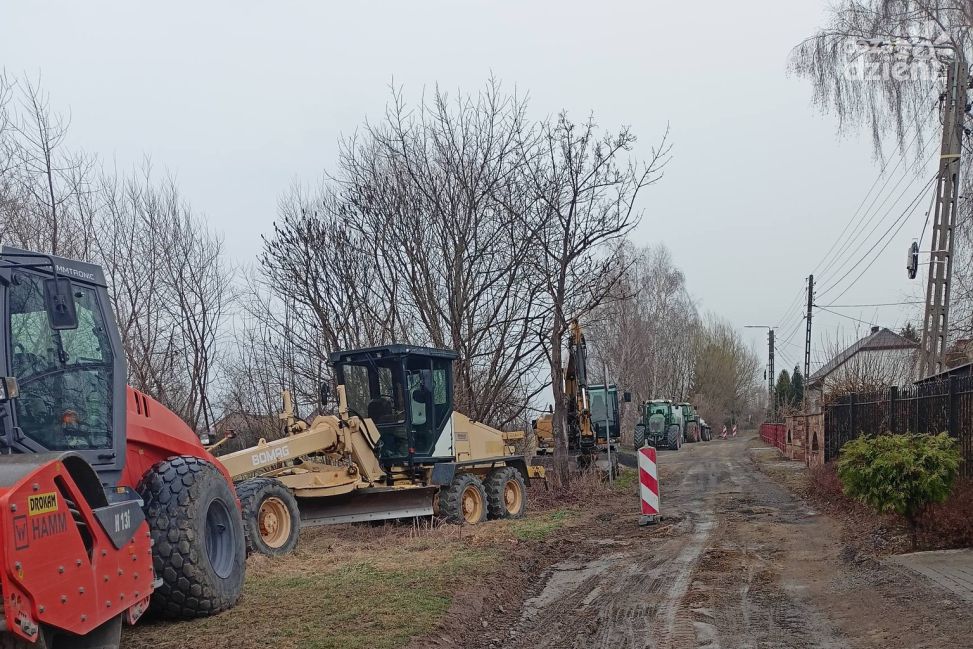 Remont ulicy Ostrówek w Sandomierzu ruszył