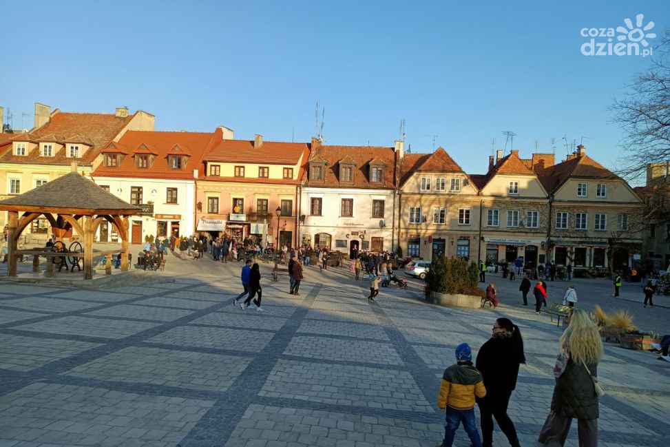 Sandomierz ożywa – turystyczny ruch po zimie rośnie