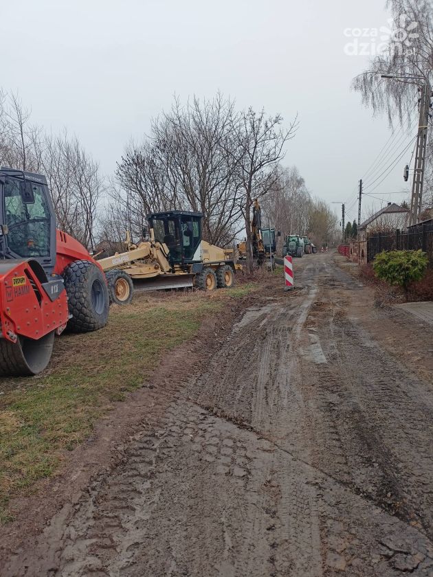 Remont ulicy Ostrówek w Sandomierzu ruszył