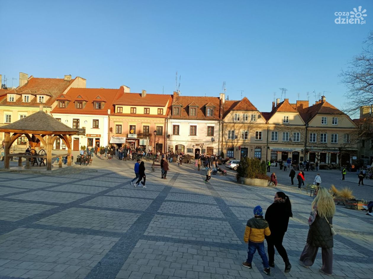 Sandomierz ożywa – turystyczny ruch po zimie rośnie