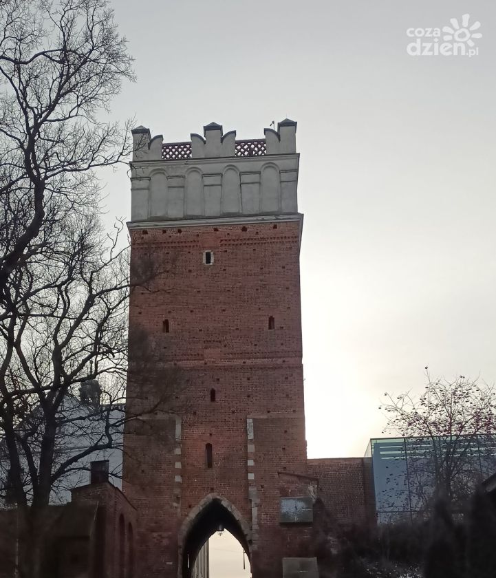 Remont Bramy Opatowskiej w Sandomierzu. Zabytek chwilowo zamknięty dla turystów