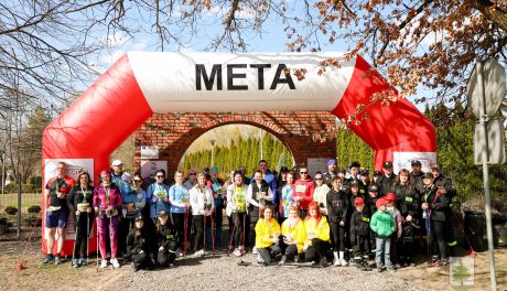 Ponad 100 osób pobiegło w Bilczy. Aktywna niedziela w gminie Obrazów