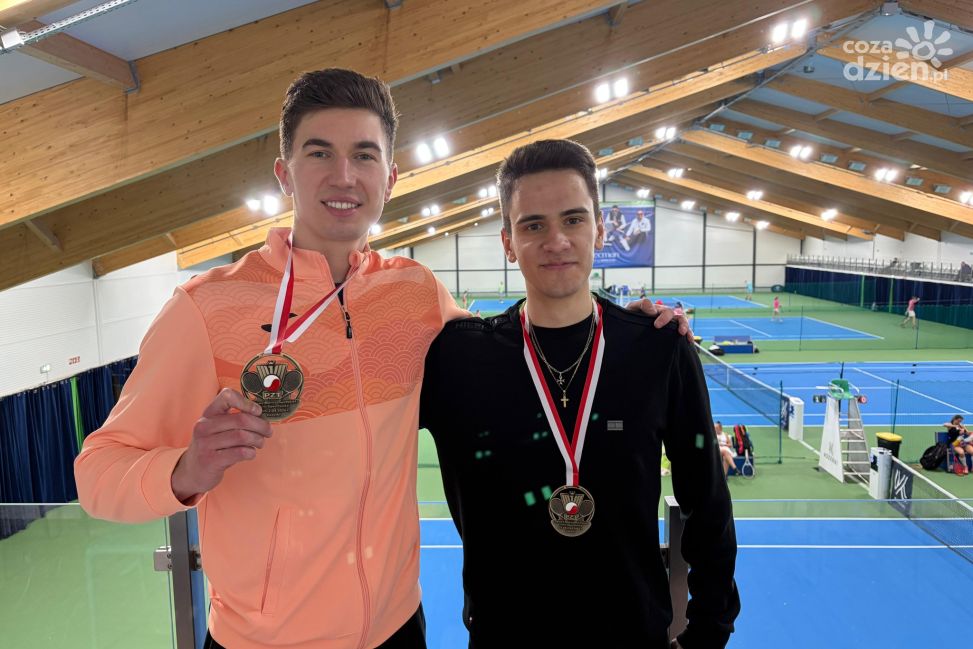Przemysław Sioda Halowym Mistrzem Polski. Udany występ tenisistów ze Stalowej Woli