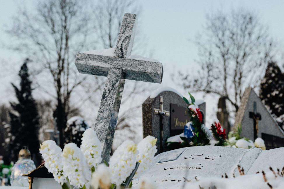 Gmina Samborzec otrzymała dotację na remont kwatery wojennej w Chobrzanach