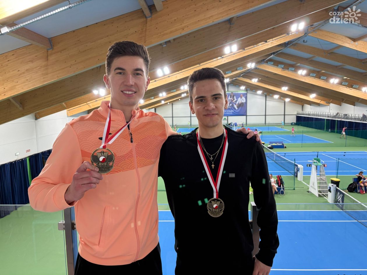 Przemysław Sioda Halowym Mistrzem Polski. Udany występ tenisistów ze Stalowej Woli