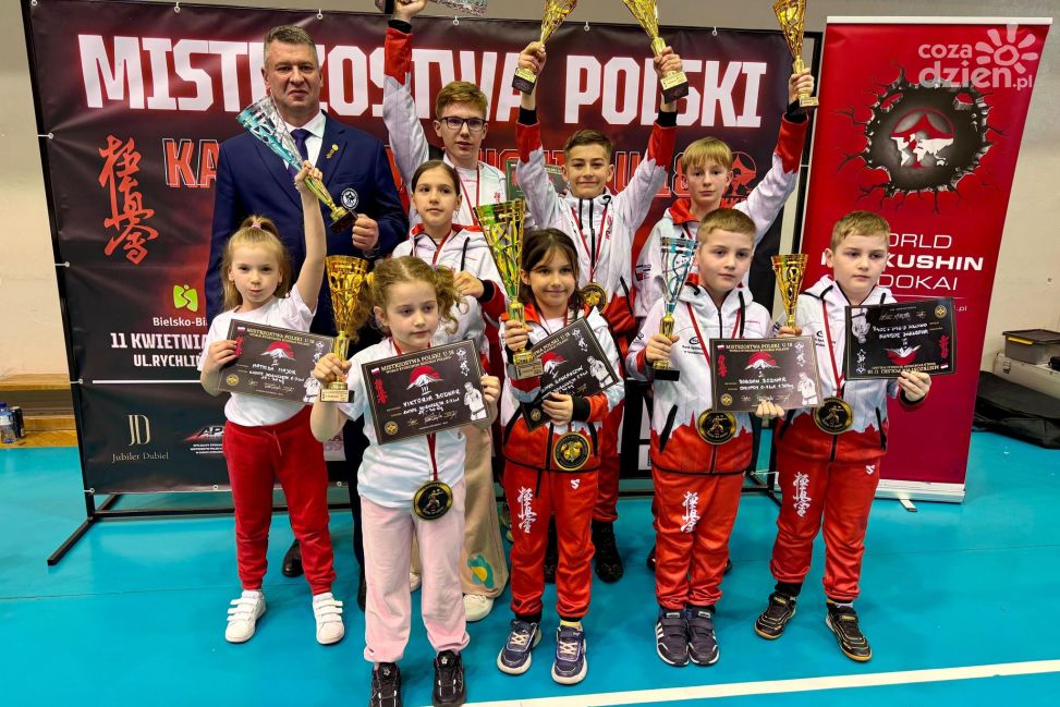 Sukces zawodników Klubu Karate Trójka Sandomierz na Mistrzostwach Polski Karate WKB