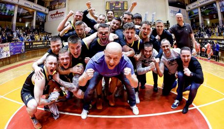 Koszykarska Siarka z awansem do finału. Kluczowe zwycięstwo w półfinałach