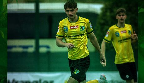 Siarka Tarnobrzeg wypuściła zwycięstwo w końcówce. Remis po nerwowym finiszu w Białej Podlaskiej