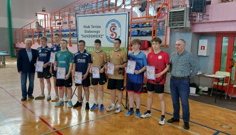 Medalowy występ KTS Salus Sandomierz i awans juniorów na Mistrzostwa Polski