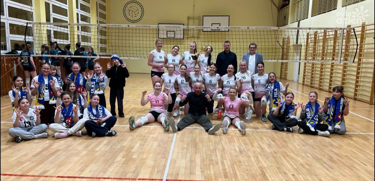 Dublet dla siatkarek ULKS Chobrzany – pewne zwycięstwo w finale Pucharu Świętokrzyskiej Siatkówki