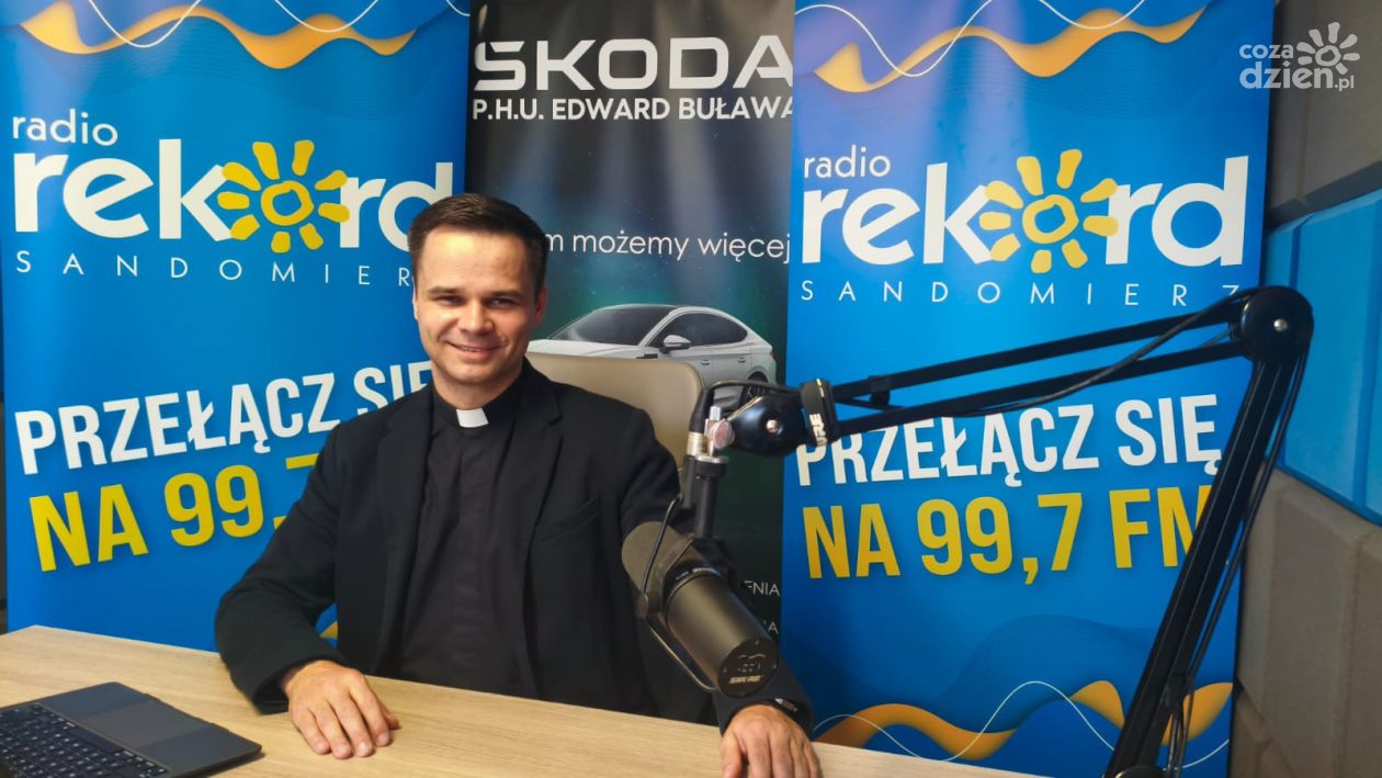 Ks. dr M. Powęska: Czytajmy Biblię jako słowo od serca Boga do serca człowieka