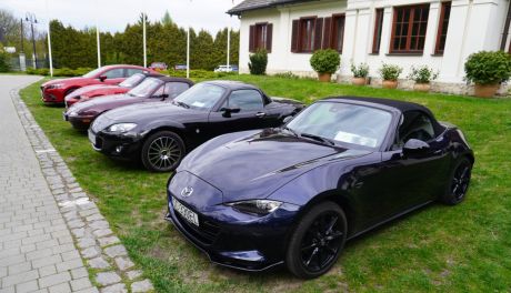 Sandomierz stawia na motoryzację. Zlot Mazd i ambitne plany organizatorów