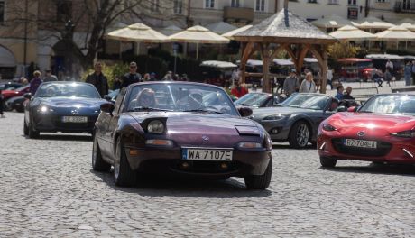 Miłośnicy Mazdy zjechali do Sandomierza. Kolejne motoryzacyjne wydarzenie już w maju