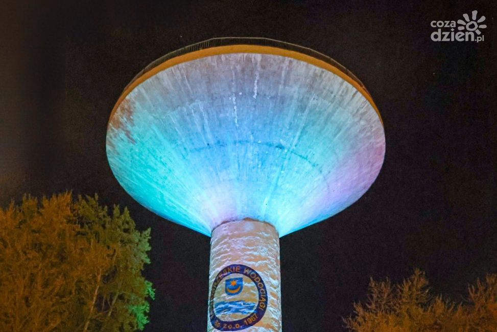 Tarnobrzeg. Wieczorna iluminacja „grzyba” po raz pierwszy już dziś