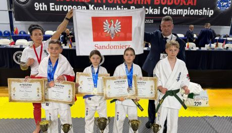 Karatecy z Sandomierza podbili Europę. Historyczne medale w Trikali