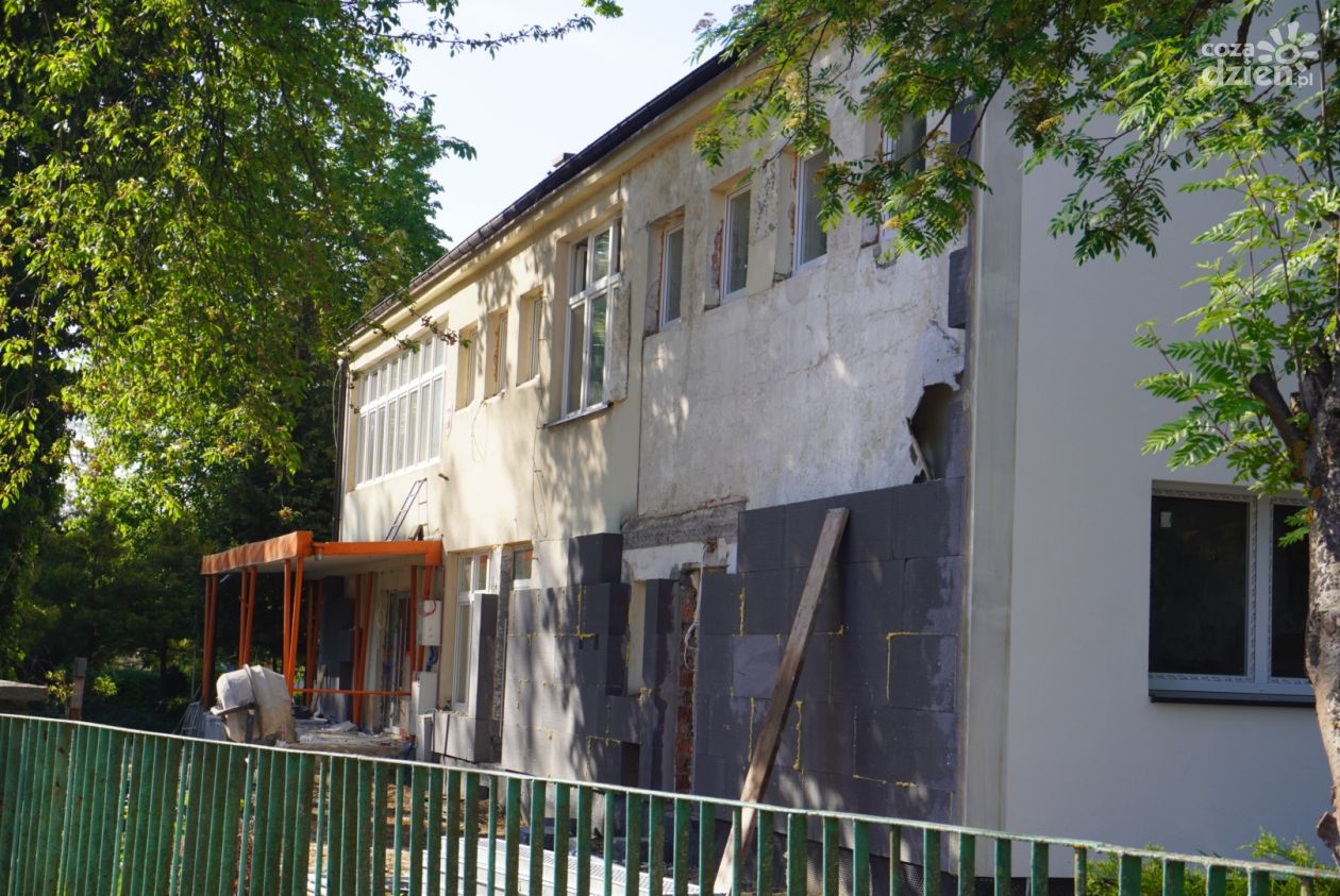 Remonty w SP1 i Przedszkolu nr 3 w Sandomierzu na finiszu. Termin zakończenia utrzymany
