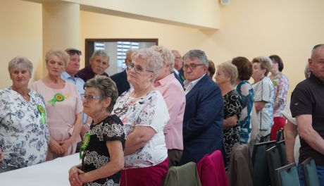 Po 50 latach wrócili do szkolnych ławek. Wzruszający jubileusz absolwentów Mokoszyna