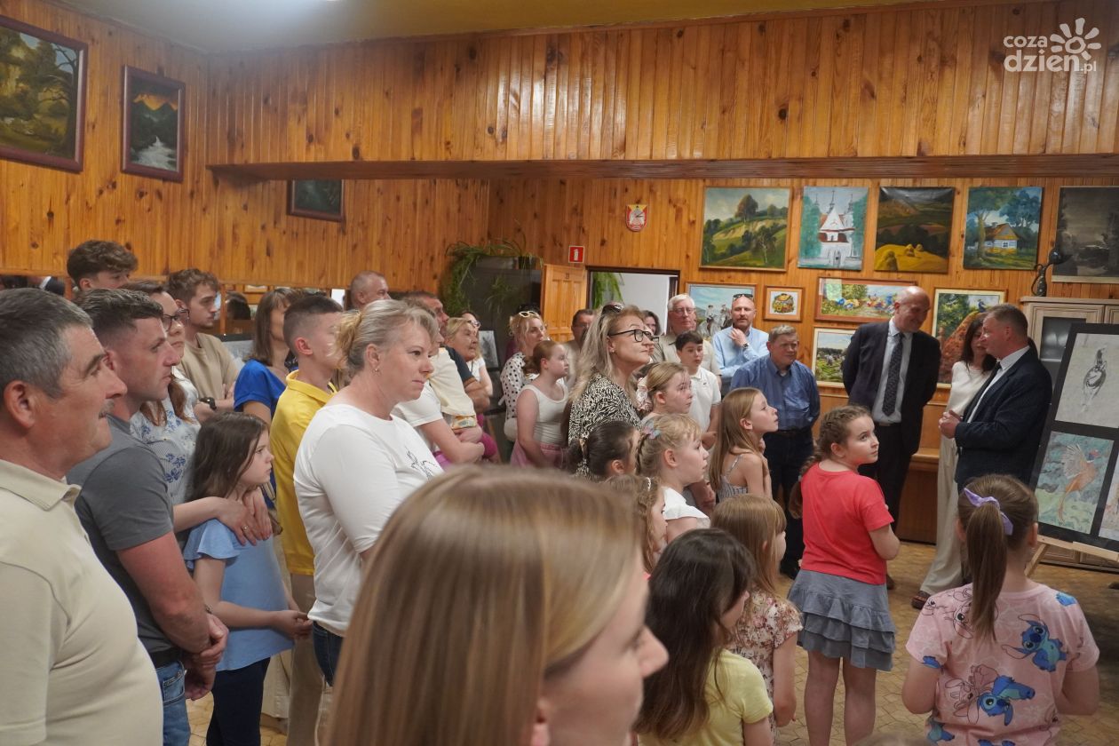 Pierwsza Noc Muzeów w gminie Dwikozy. Tłumy mieszkańców i zachwyt nad lokalnymi talentami