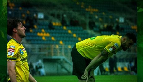 Siarka znów bez wygranej. Sensacyjna porażka z ostatnią drużyną ligi