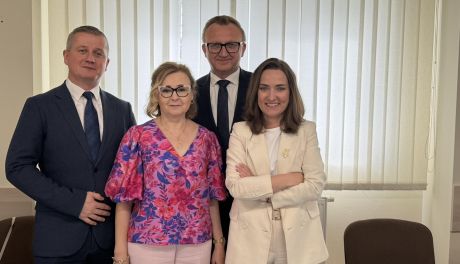 Gmina Łoniów wspiera modernizację drogi powiatowej. Inwestycja za blisko 2,7 mln zł