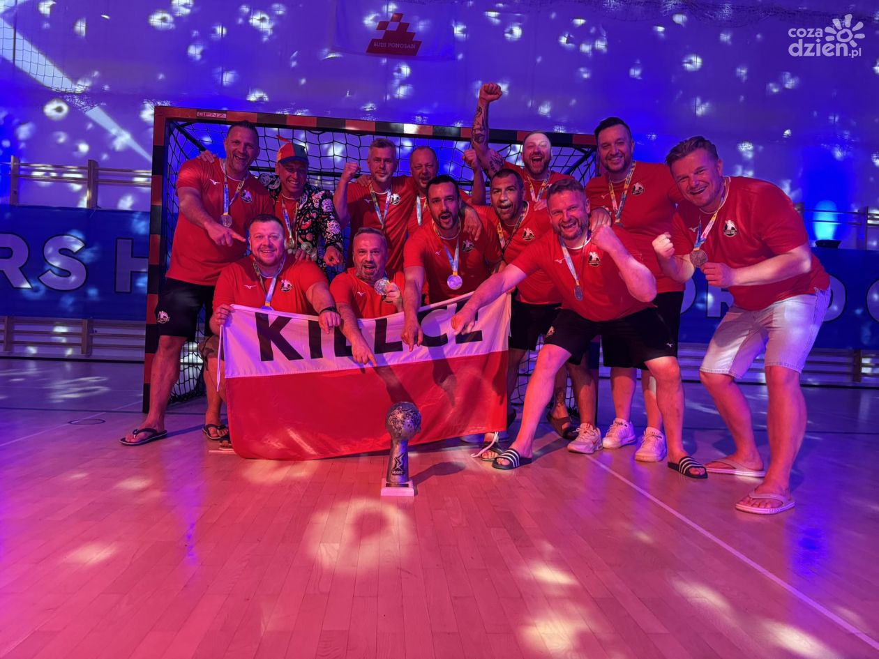 Srebro dla Masters Handball Kielce. Zawodnicy z Sandomierza kluczowymi postaciami drużyny