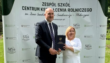 Duże wsparcie dla szkoły w Sandomierzu-Mokoszynie. Blisko milion złotych na rozwój uczniów