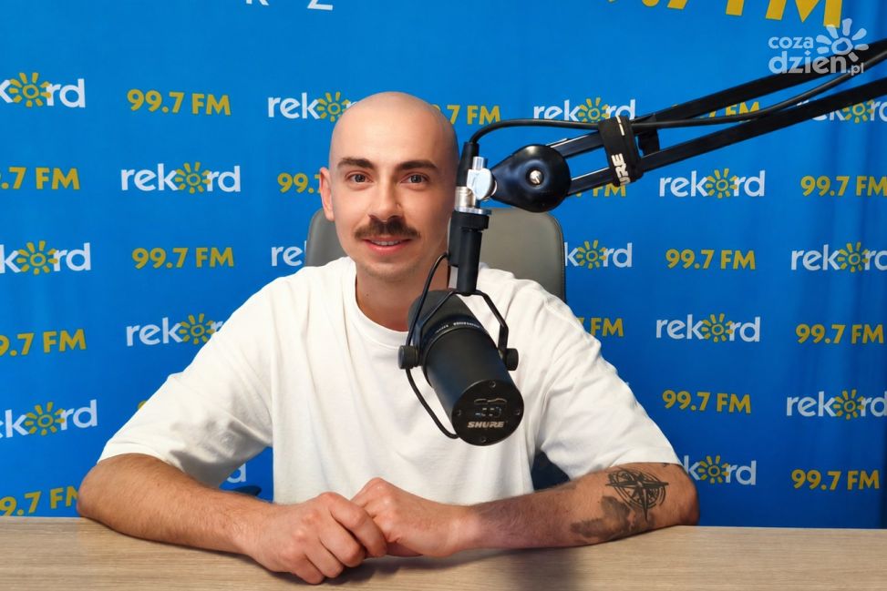 J. Hrycyniak: Wchodzą "szare myszy", wychodzą "królowe życia"