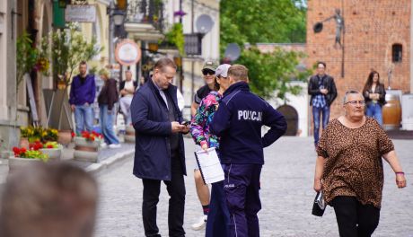 Sandomierz ponownie planem serialowym. Trwają zdjęcia do nowych odcinków „Ojca Mateusza”